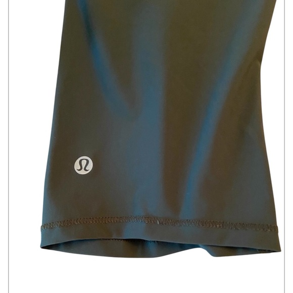 Lululemon Training Tough Crop Size 6 Palm Party Green Camo Luxtreme Mesh - Picture 7 of 9
